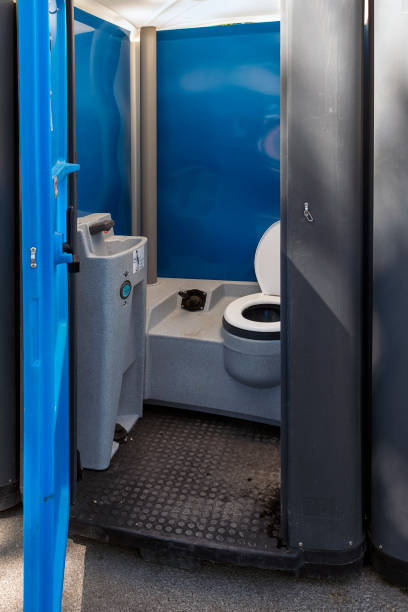 Best Affordable porta potty rental  in Laton, CA